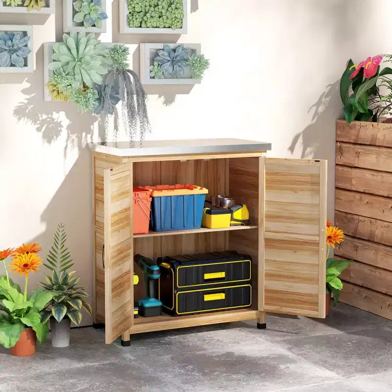 Armoire de rangement d'extérieur en bois et station de préparation avec plateau en métal et portes doubles