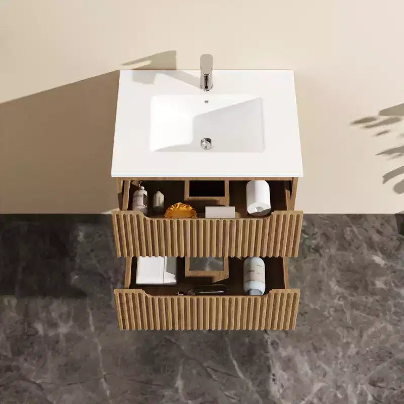 Meuble-lavabo suspendu de 24 po – Armoire seulement
