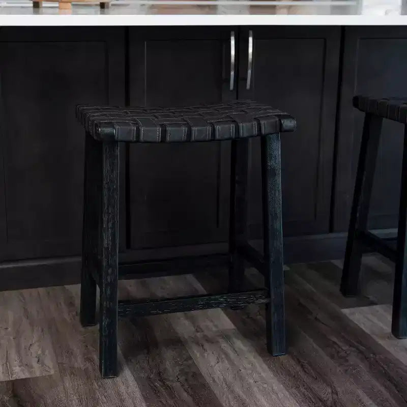Tabouret de comptoir sans dossier avec assise en similicuir tressé à la main – Hauteur 63,5 cm