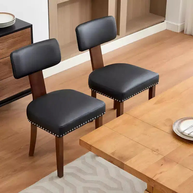 Chaises de salle à manger modernes en tissu avec structure en bois massif et garniture cloutée – Lot de 2