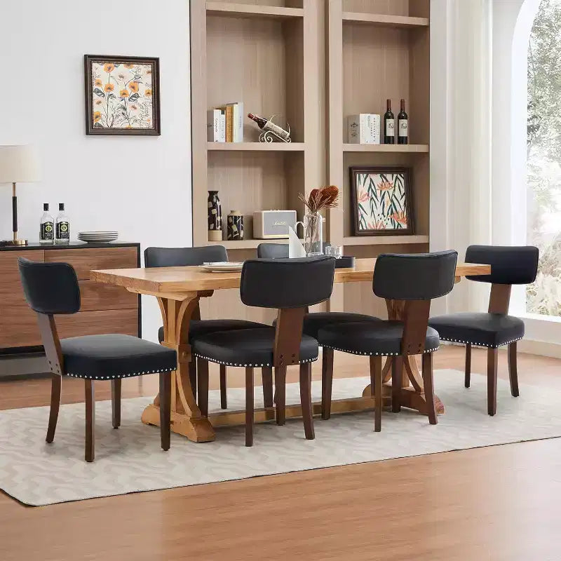Chaises de salle à manger modernes en tissu avec structure en bois massif et garniture cloutée – Lot de 2