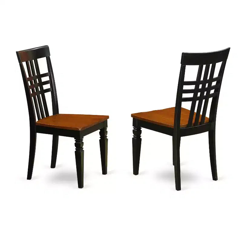 Ensemble table et chaises de cuisine HomeStock Belmont avec une table à manger et des chaises de cuisine Kenley