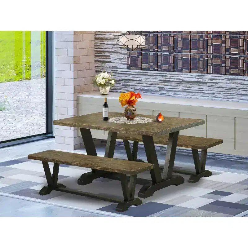 Table à manger 3 pièces HomeStock avec plateau en bois massif finition jacobéenne vieillie et 2 bancs